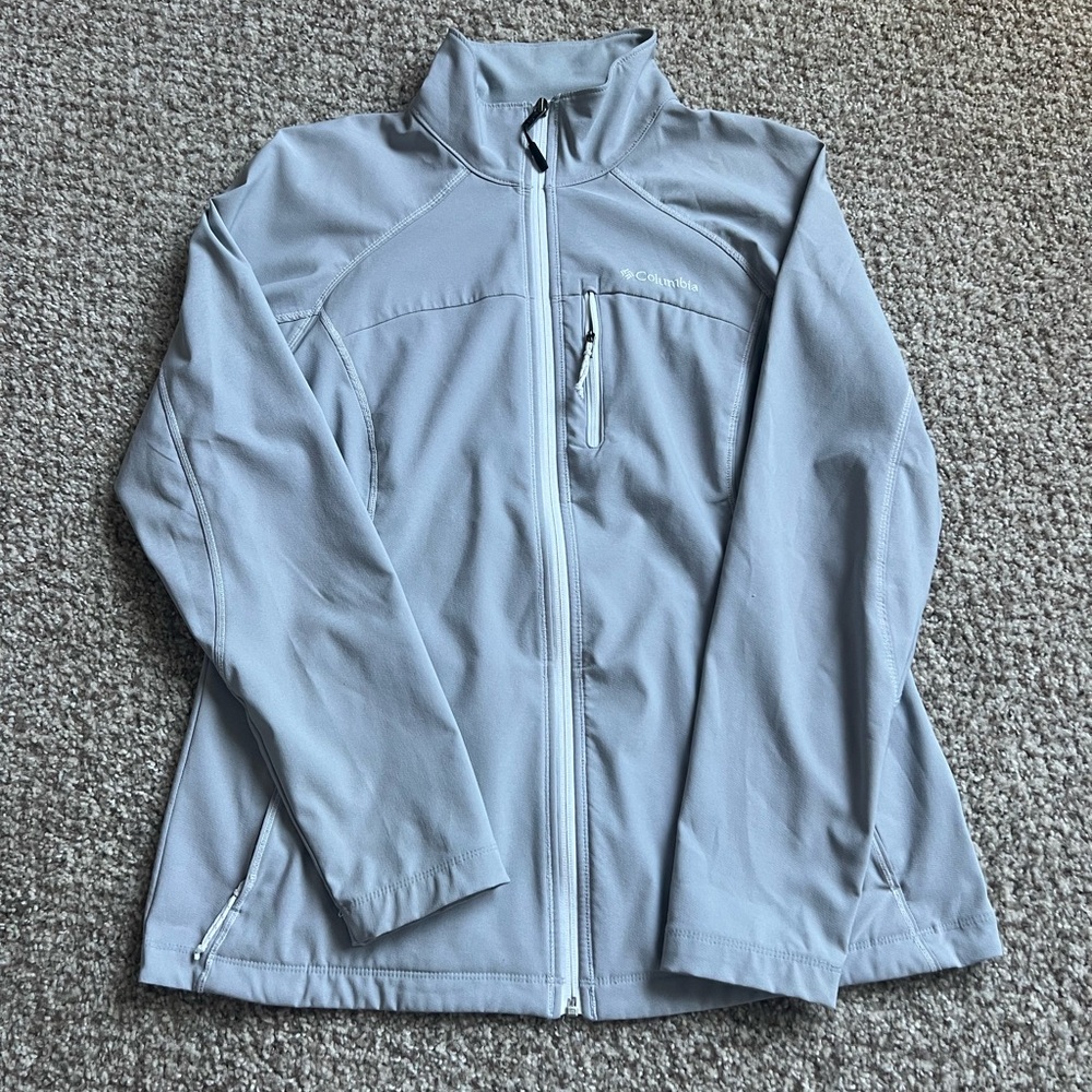 Columbia Women's Light Gray Jacket